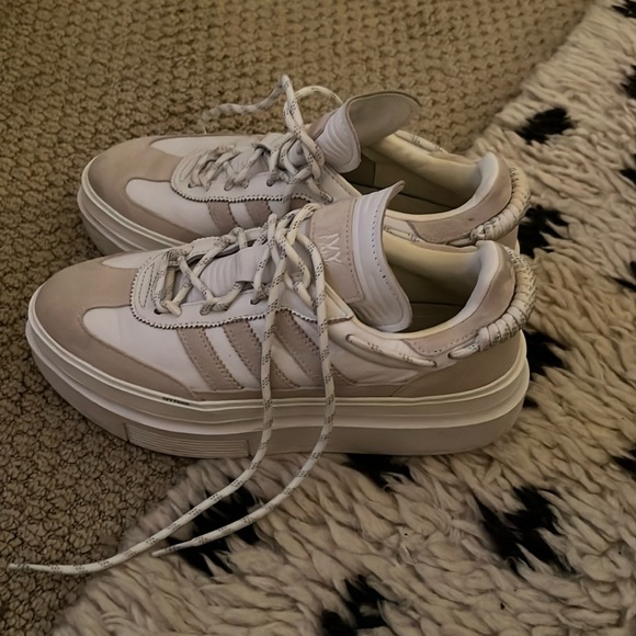 DISCONTINUED EUC - Ivy Park adidas Super Sleek 72 'Icy Park - Picture 3 of 7